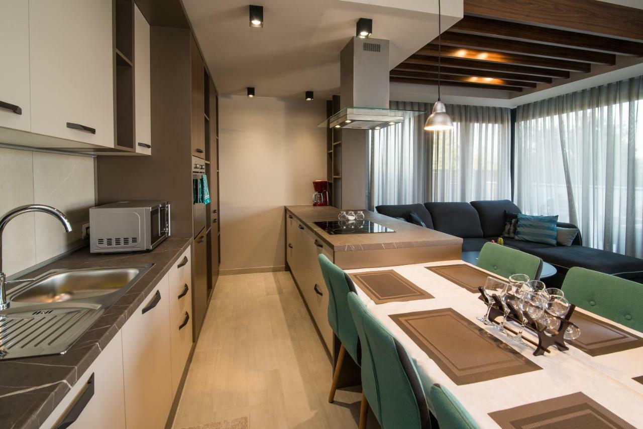 Luxury Apartment Imperia كرك المظهر الخارجي الصورة